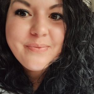 Meet your Posher, Cecily